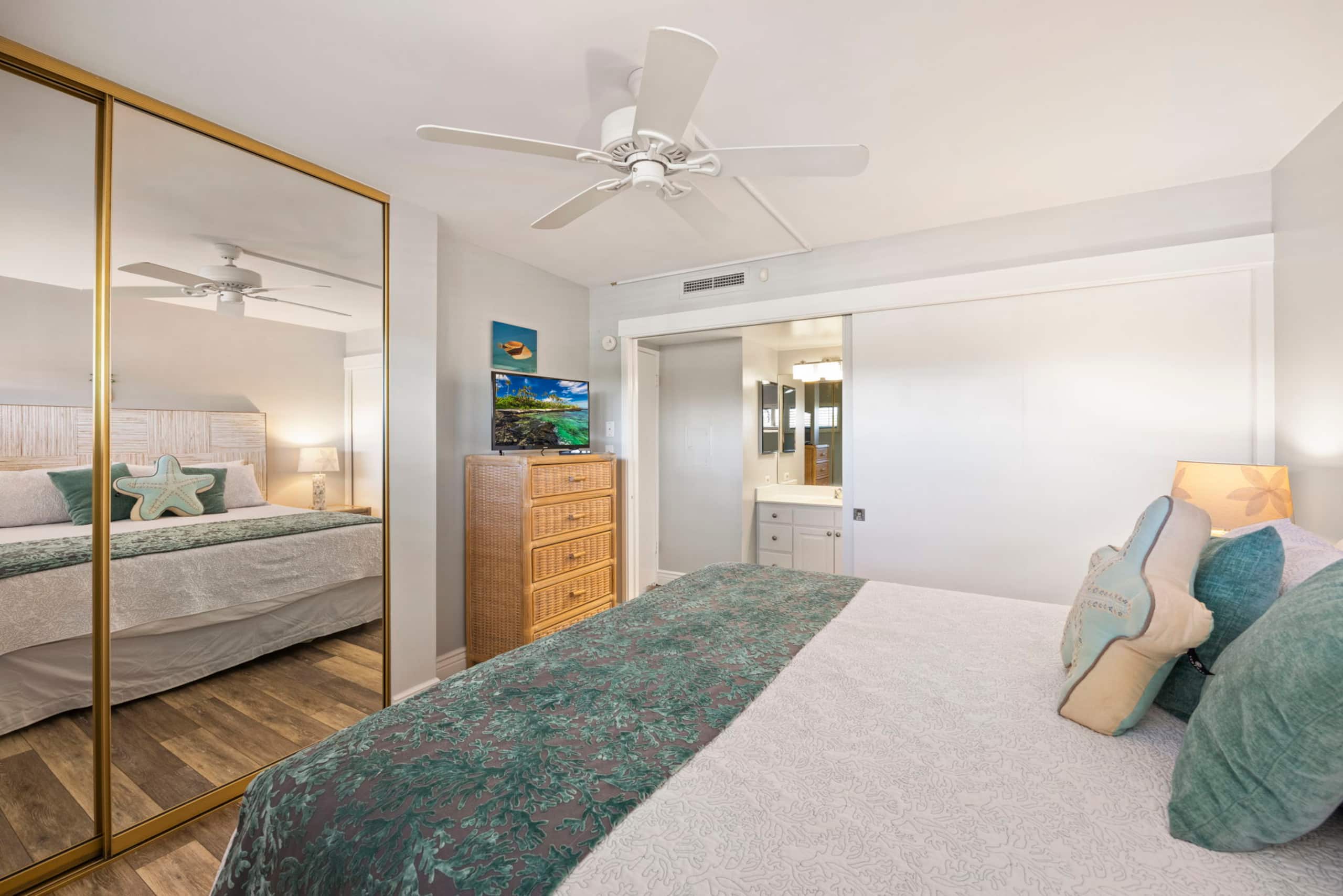 Condo in Kihei · ★4.89 · 1 bedroom · 1 bed · 1 bath - Image 10