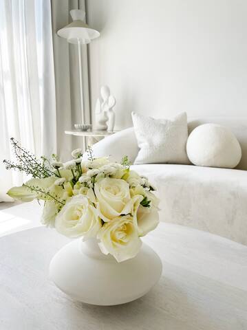 Modern 2 Bedroom near Central Park | Safe | Quiet gallery image 5