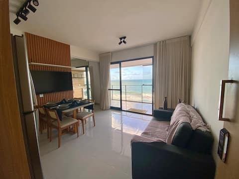 Top Airbnb: Foot in the sand and carnival cabin in Barra