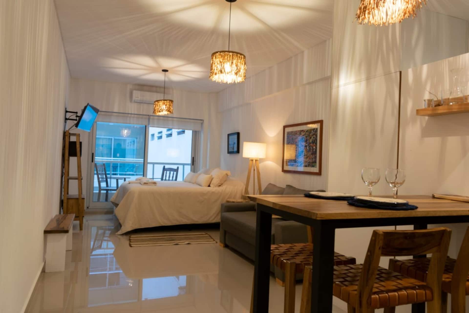 Studio apartment in Monserrat with pool