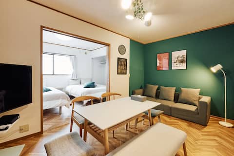 2-Story House/ near City Center & Castle