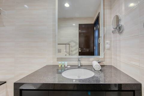 Top Airbnb: One Bedroom Apartment in Celestia Tower Dubai in Madinat Al Mataar