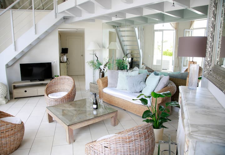 Penthouse Climatisé Avec Vue Mer & Grande Terrasse - Juan-les-Pins