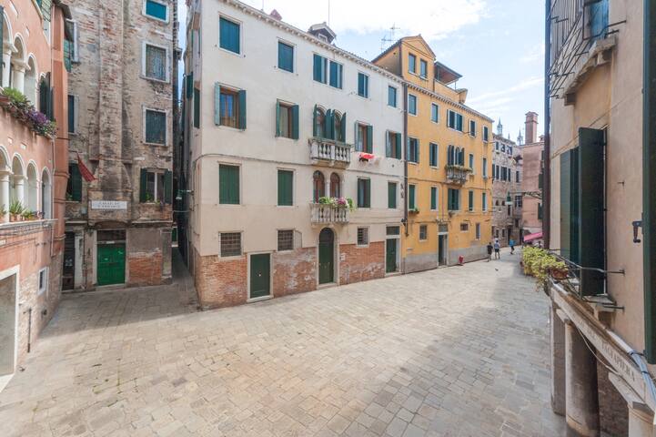 Ve.N.I.Ce. Cera Casa Del Sol gallery image 3