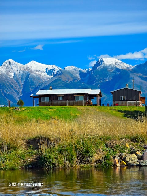 Bison Range 15min! Beautiful Creek & Mtn Views
