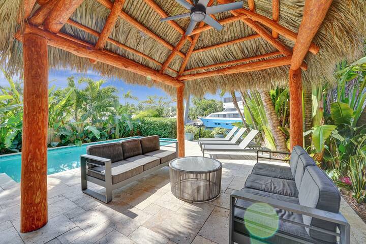 LAS OLAS Poolside Palms w/ DOCK [5 BD/4.5 BTH] gallery image 4