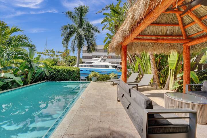 LAS OLAS Poolside Palms w/ DOCK [5 BD/4.5 BTH] gallery image 3