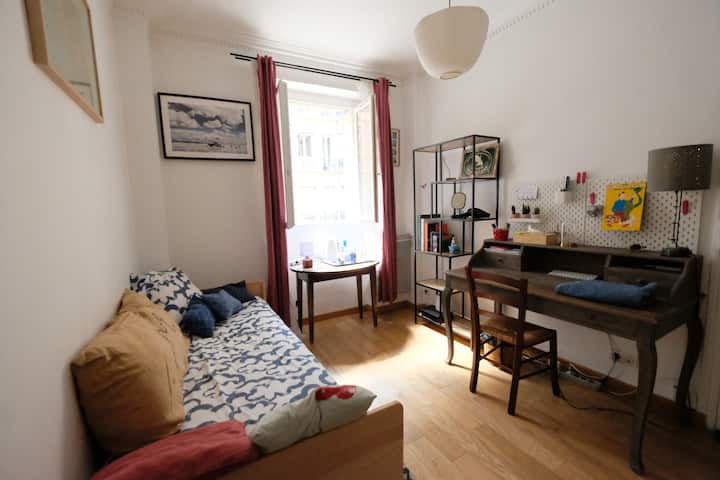 Chbre Calme Avec Accès Indépdt, Sdb Priv. + Ventil - Paris