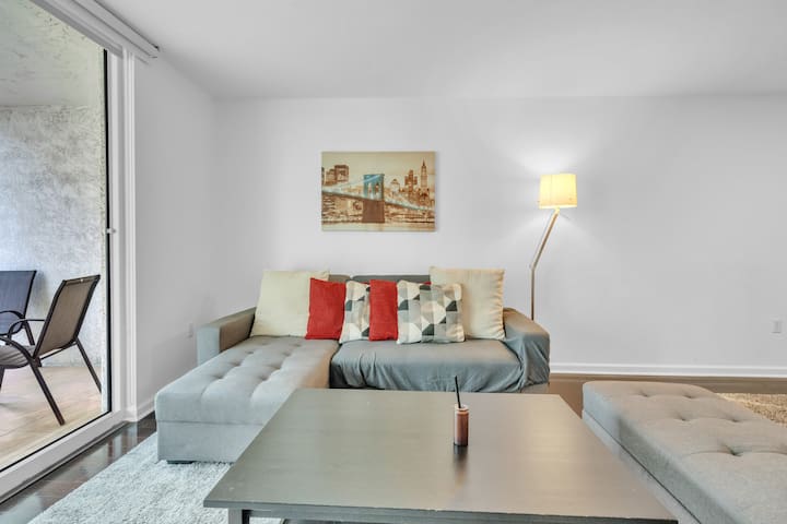 Heart Of Brickell - 1 Br - Apt. At The Club - Miami, FL