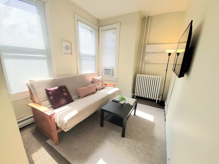 Cozy Private Apt/safe Location - Baltimore
