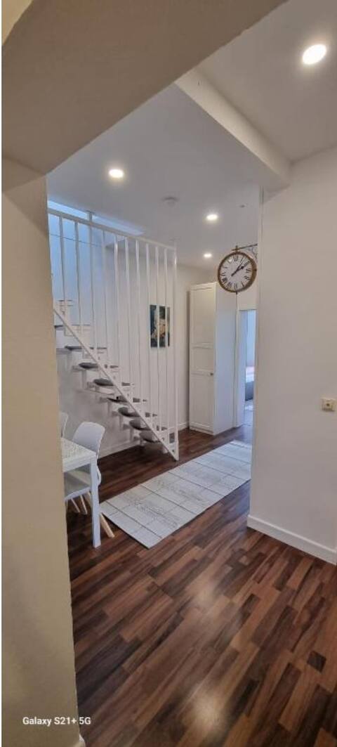 Cozy living on 2 floors with plenty of space