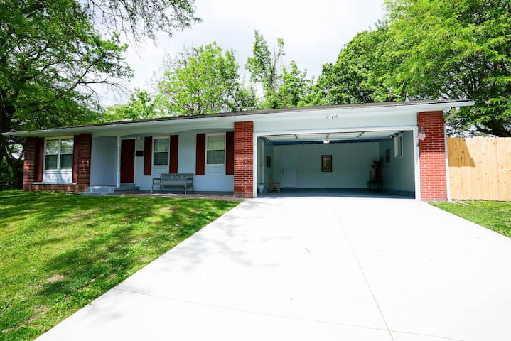 Entire Central Columbus Home!