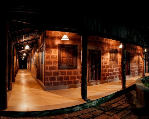 The Savannah Private XL Cottage -Forestree Wayanad