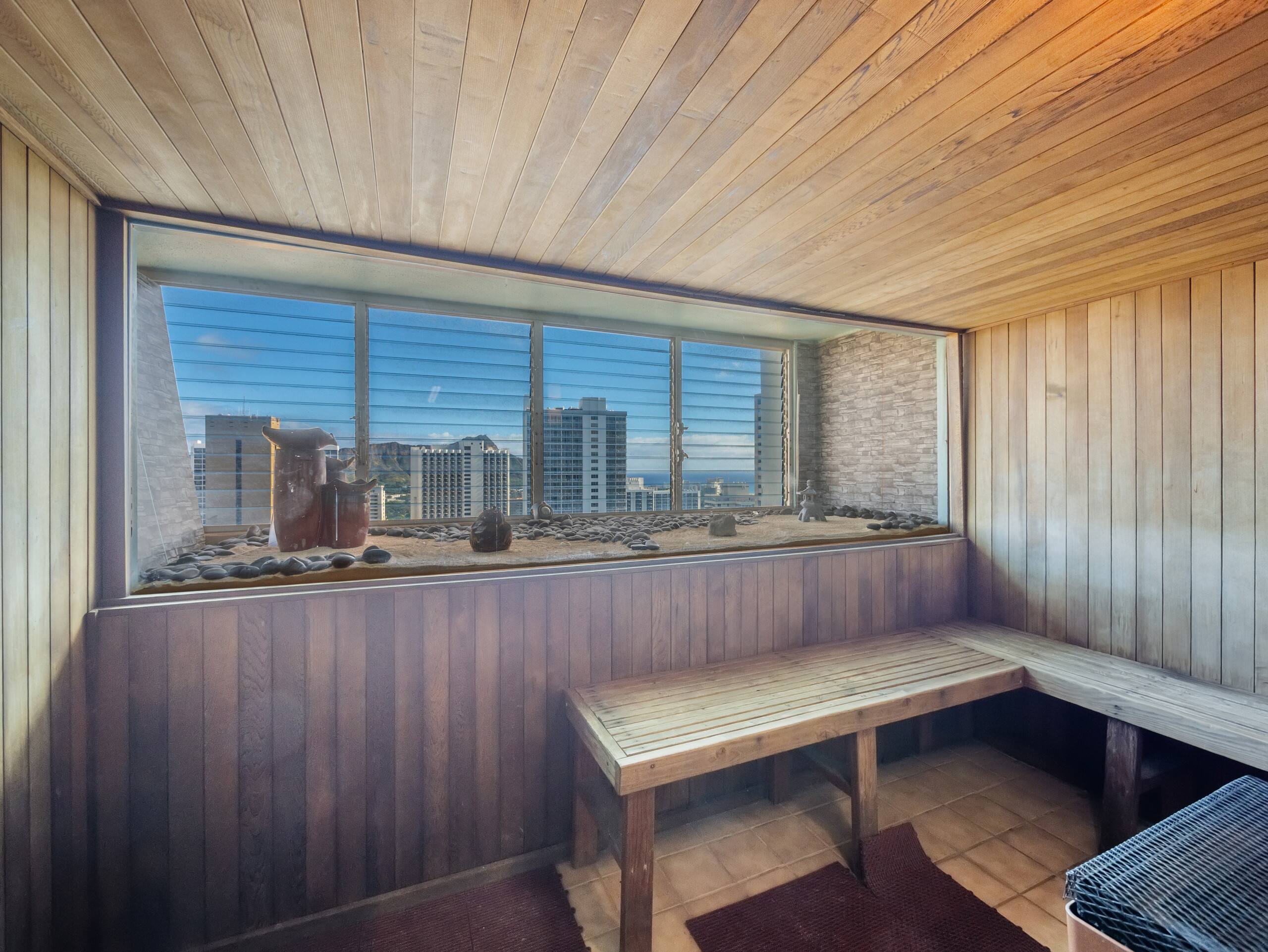 Upscale Ocean view family unit -1BR Near Beach! - Image 42