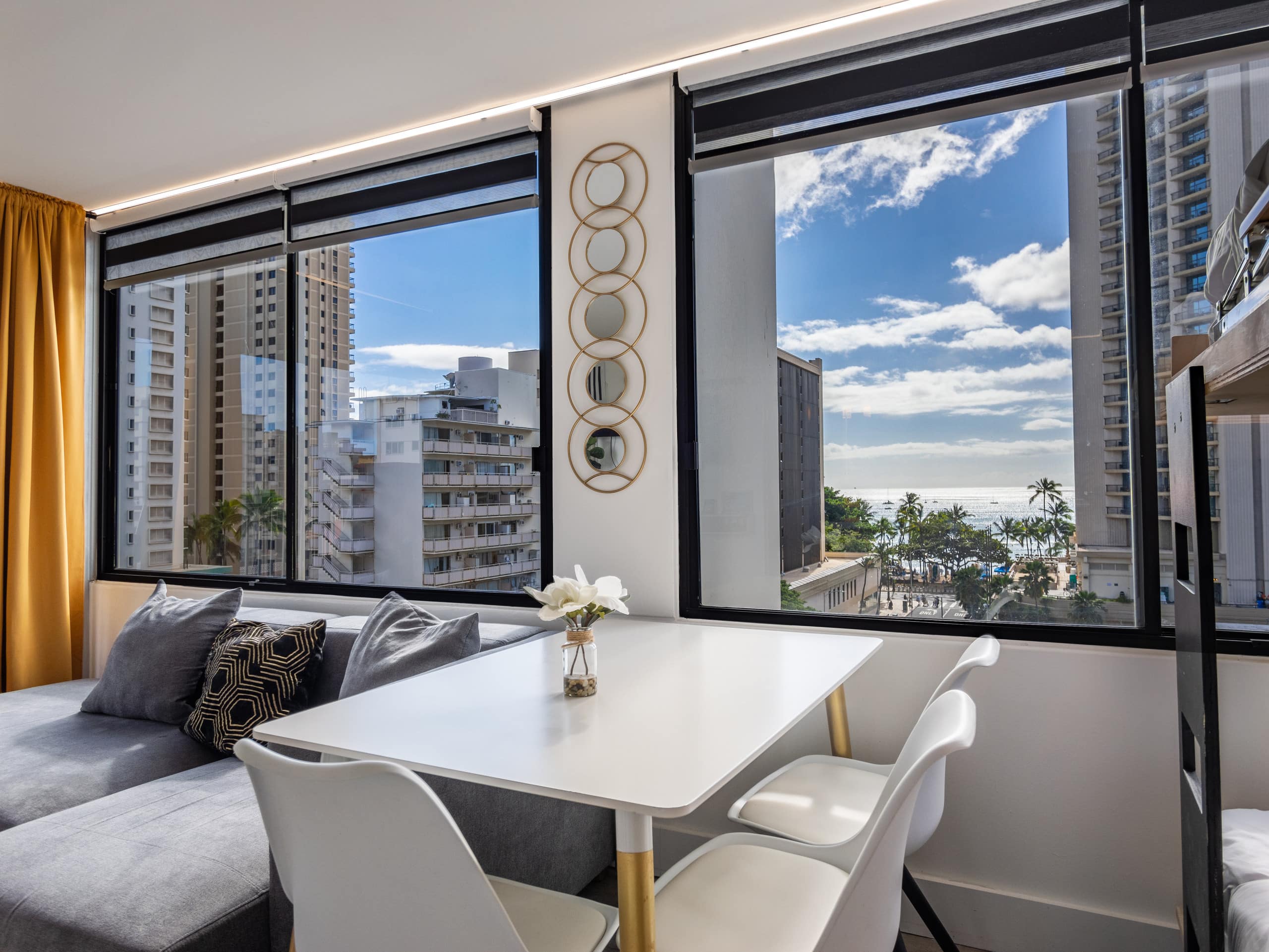 Upscale Ocean view family unit -1BR Near Beach! - Image 7