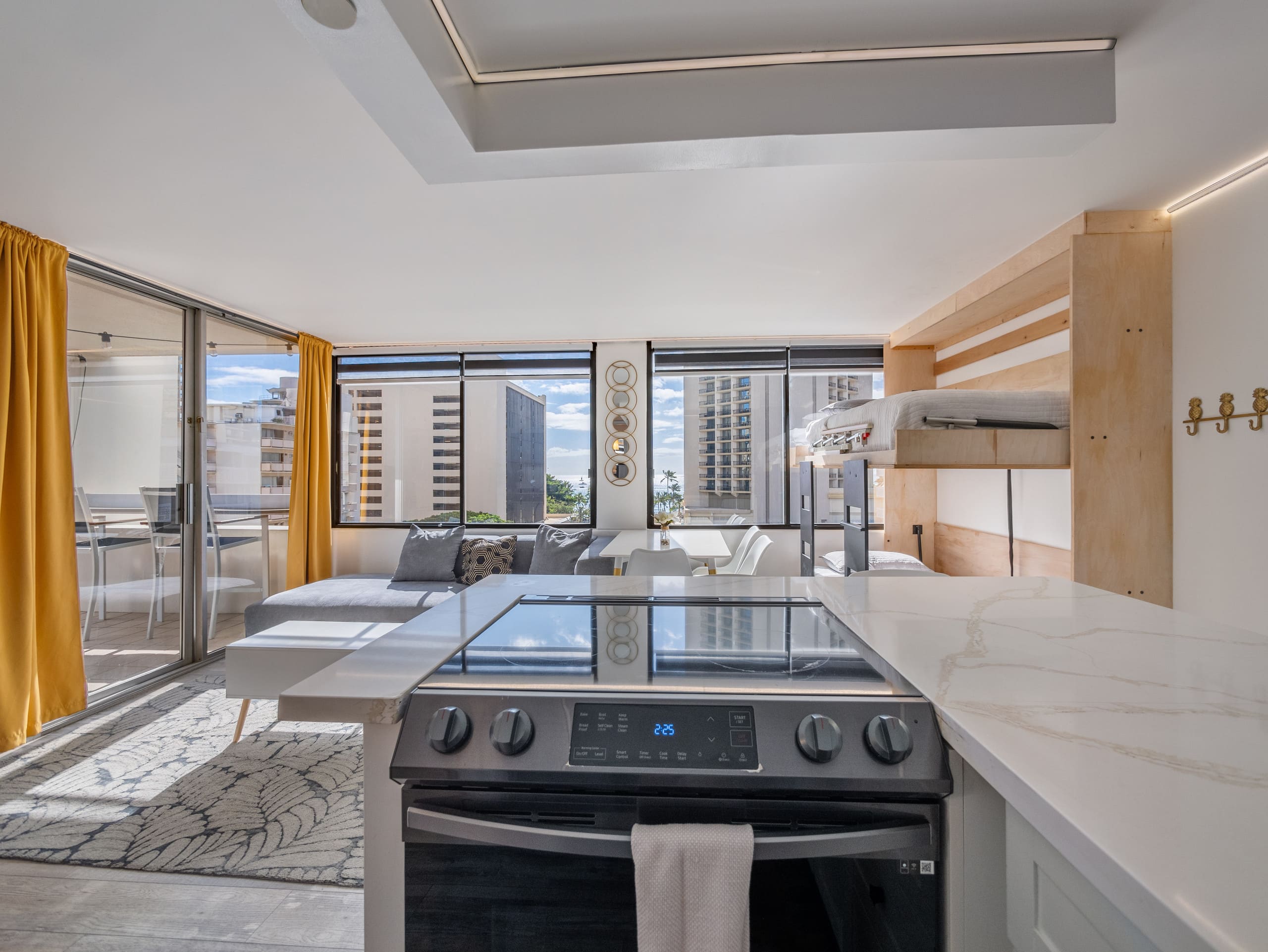 Upscale Ocean view family unit -1BR Near Beach! - Image 12