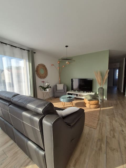 Nice new house 
At my place!