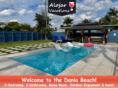 Roomy~ Heated Pool~Jacuzzi, Near Airport, Beach