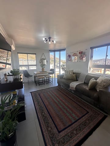 2 Bedroom Condo with Mountain, City and Sea Views