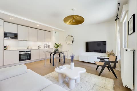 New Family Flat I Elevator-Parking I 400 m Metro