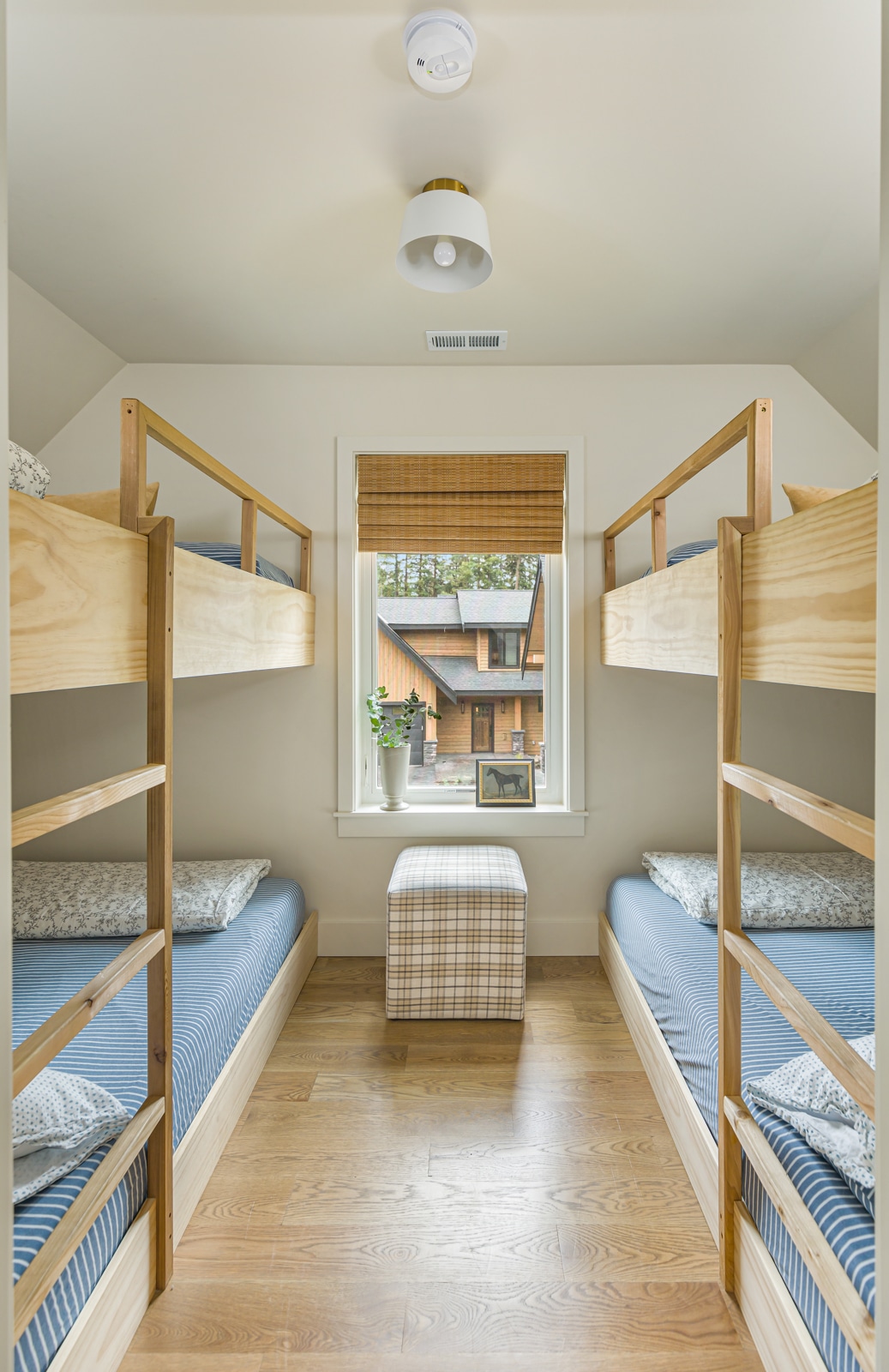 Спална соба 6