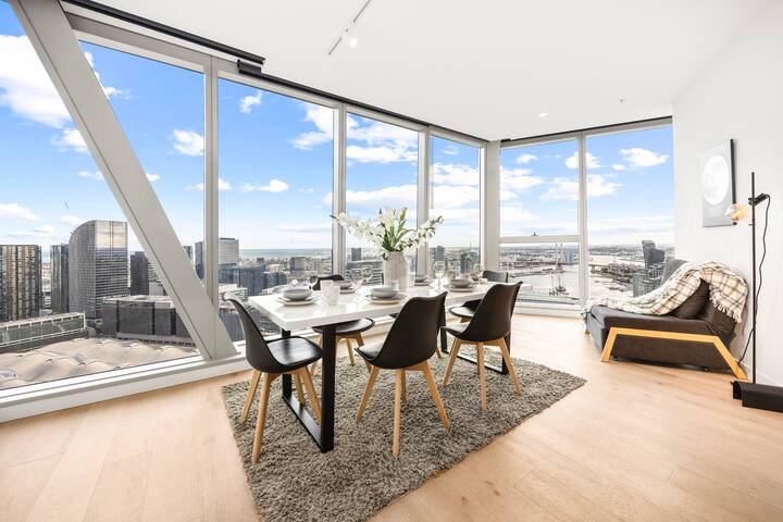 Unique-Style 3B2B Apt Pool Gym Parking @WSP gallery image 2