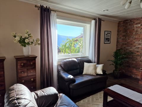 Successful Airbnb property: Mountain & Fjord View Apartment in Stryn