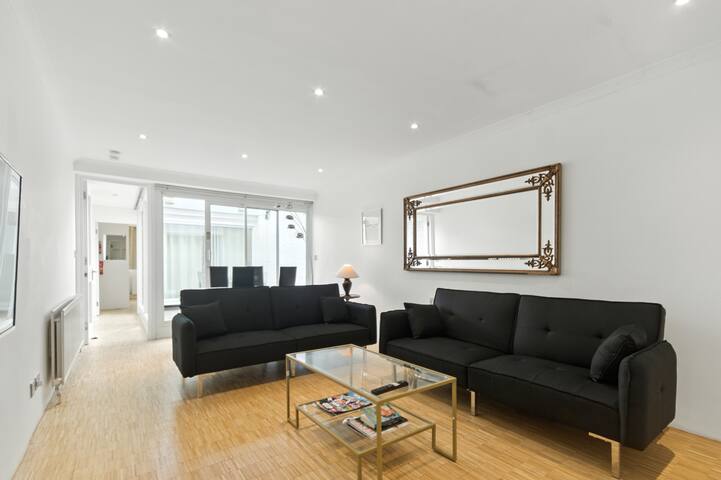 Stunning 3 bedroom maisonette in the heart of W2