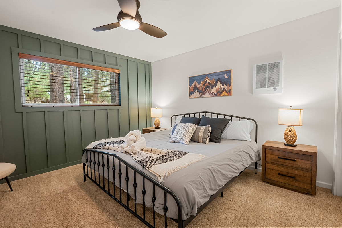 חדר שינה 1 – מיטת קינג סייז (2 עמ ')