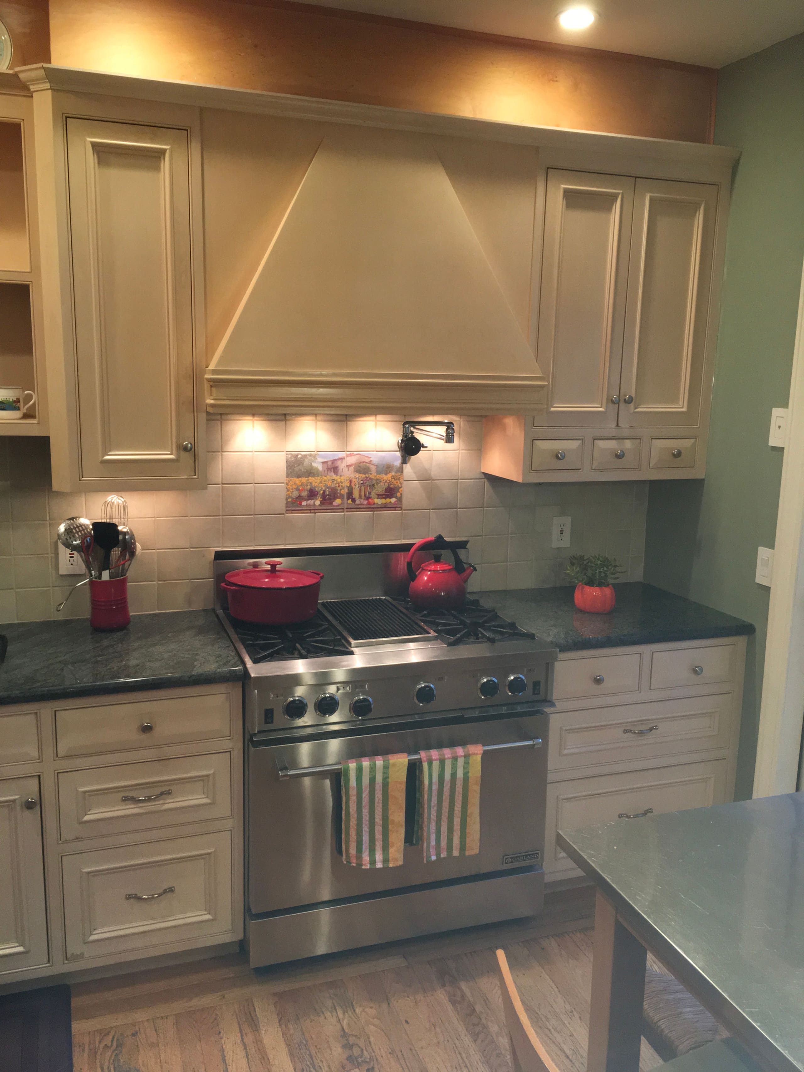 Home in San Francisco · ★5.0 · 5 bedrooms · 3.5 baths - Image 8