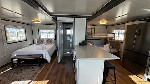 Monahans Queen bed with Twin/Full Bunkbed BoxHouse