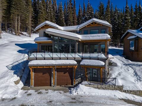 Aurora Ridge Chalet-Private Ski in/out House