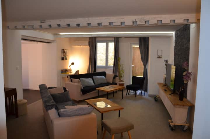 غرفة المعيشة