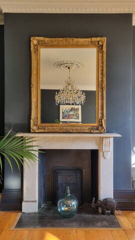 Gorgeous 4 bedroom family home gallery image 2