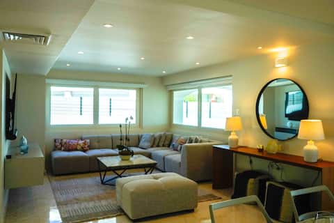 Top performing Airbnb: Las Olas - Your Exclusive Beachfront Escape in Breñas