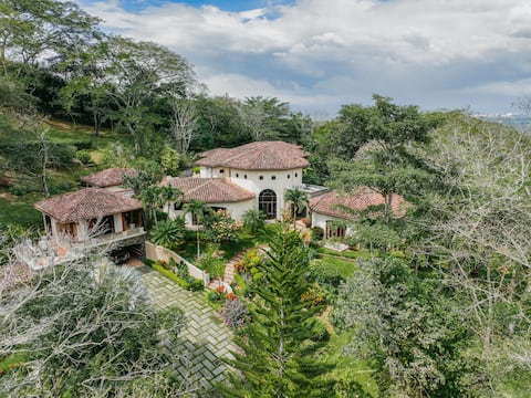 Stunning Luxury Estate, Garden & Mountain Views!