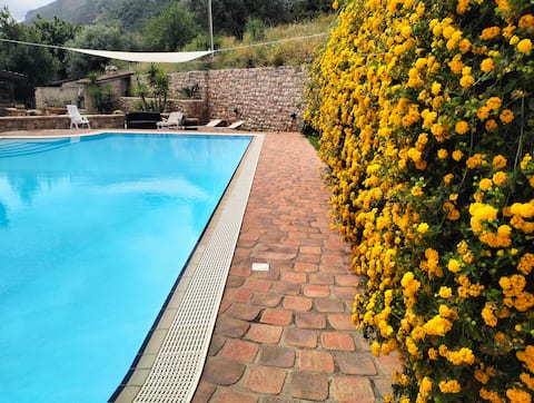 Popular Airbnb listing: Alvarado - Your Home in Sicily in Carini