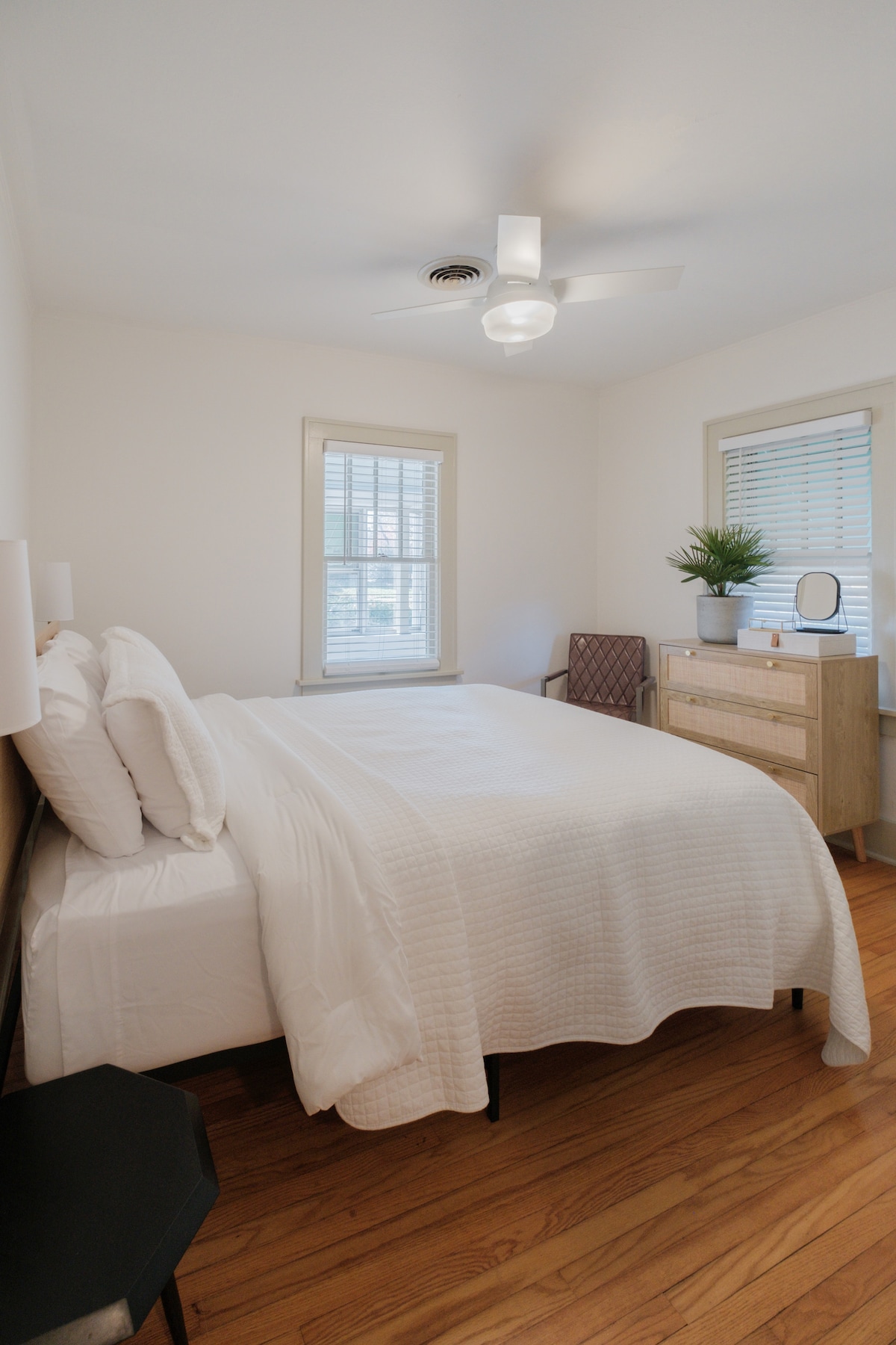 Chumba cha kwanza cha kulala