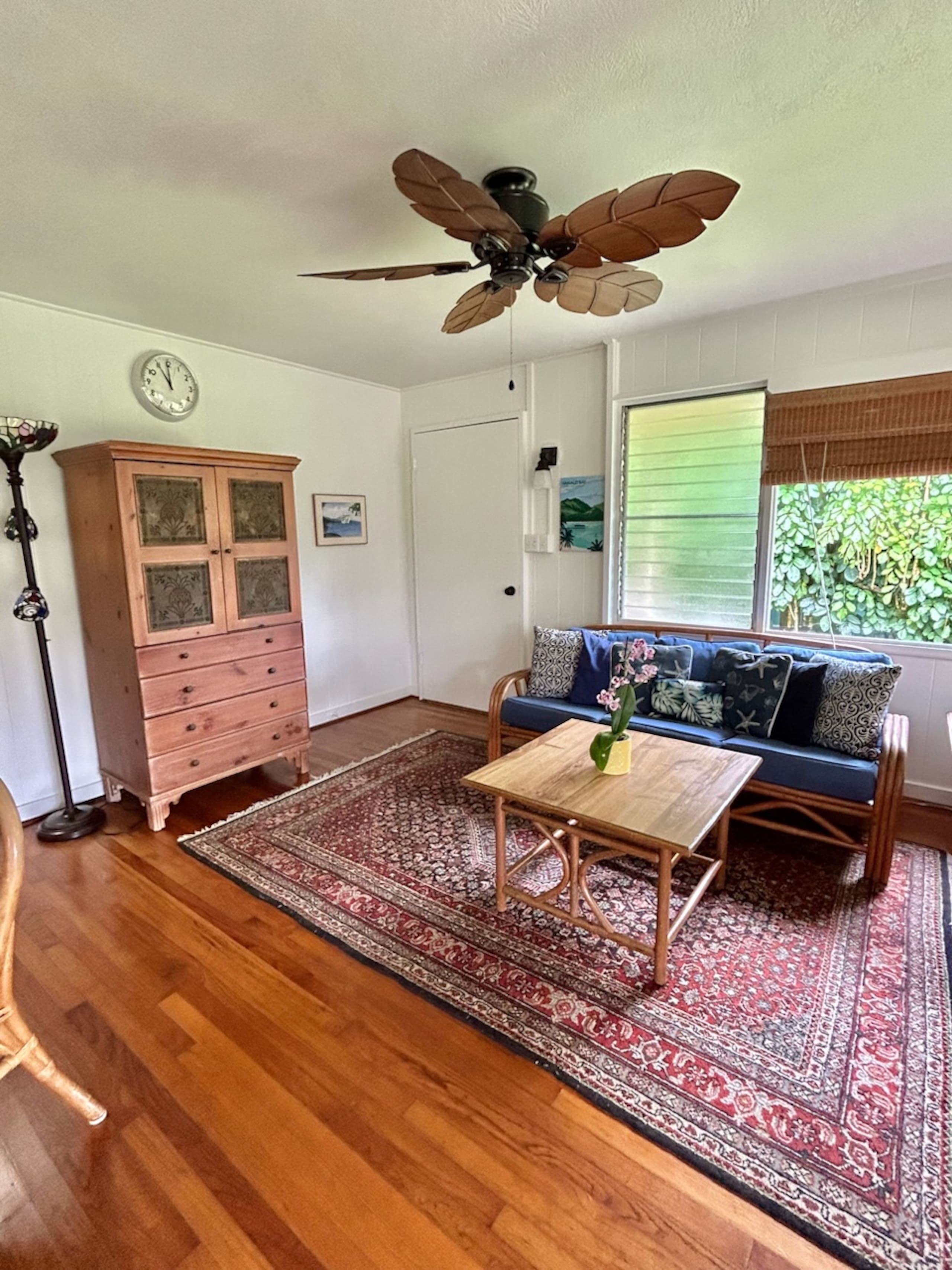 Home in Hanalei · ★4.89 · 2 bedrooms · 2 beds · 1 bath - Image 3