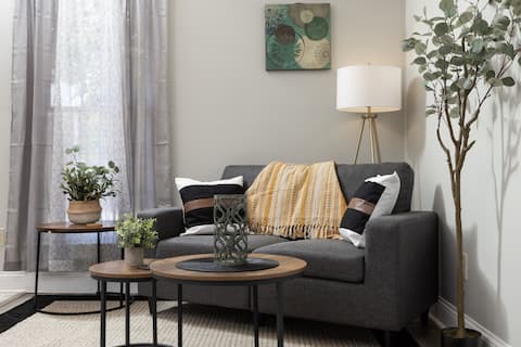 Charm 4Beds/3BA Townhome Decatur CBD I Workspace