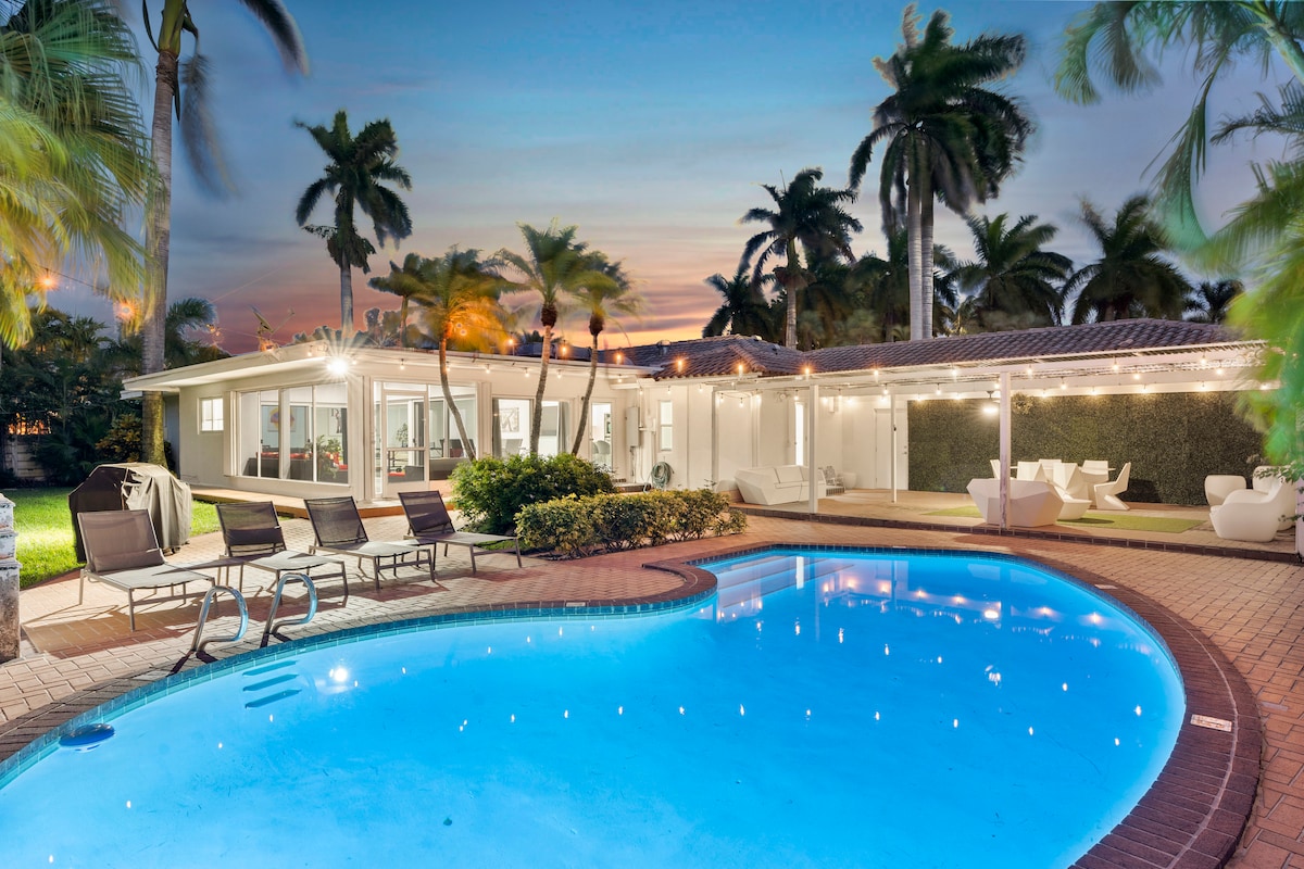 South Beach, Miami Beach Beach House Vacation Rentals - Miami Beach, FL ...