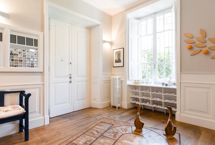 A Villa Michelangelo (charming) gallery image 3