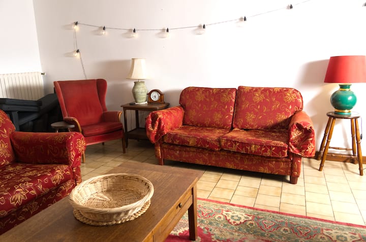Retraite Idyllique – 10 Pers, Jeux & Jardin - France