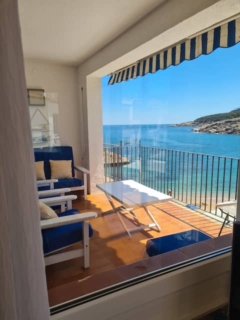 Unbeatable Vista Apartment Tamariu Seaside Beach