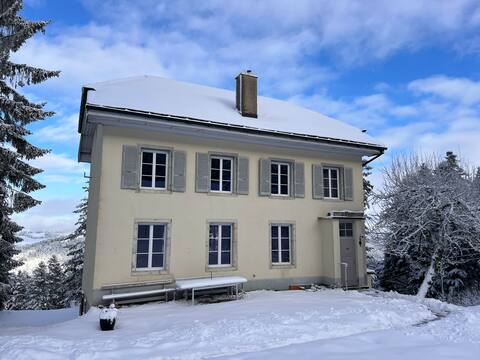 Undisturbed tranquility in Montfaucon