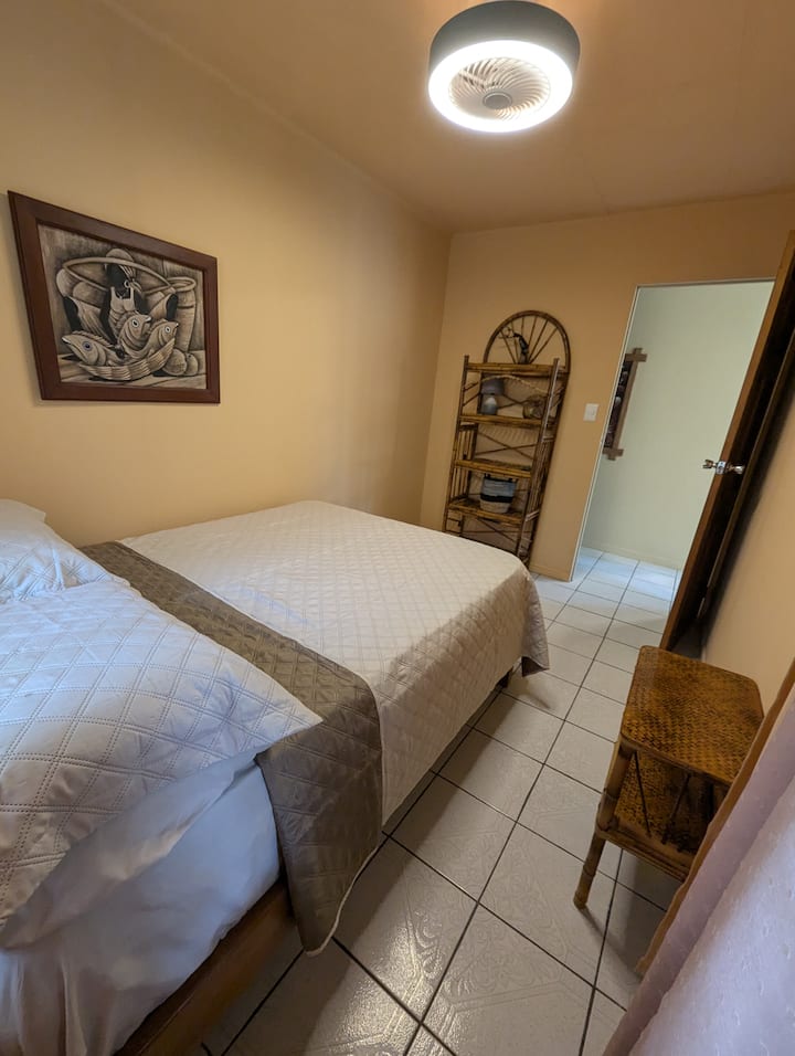 غرفة النوم 2