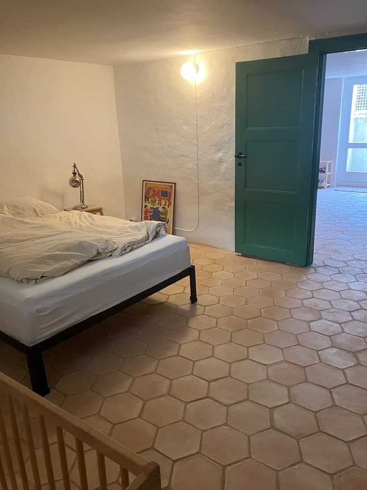 საძინებელი 3