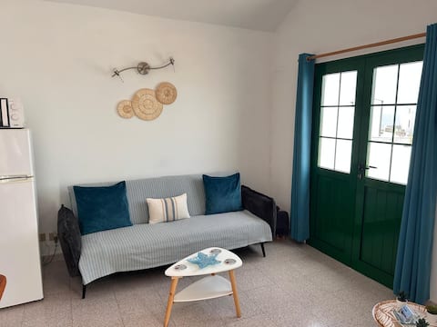 Airbnb con mejor rendimiento: Los Picachos Apartment. en Haría
