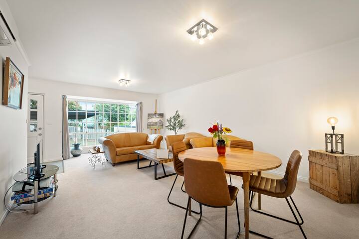 Hobart City Townhouse