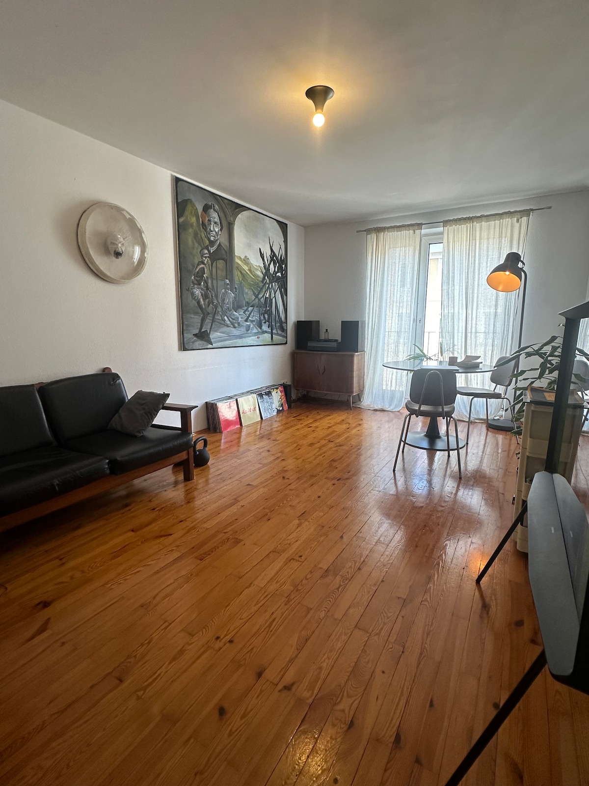 Top Airbnb: stylish apt in the heart of muc in Glockenbach